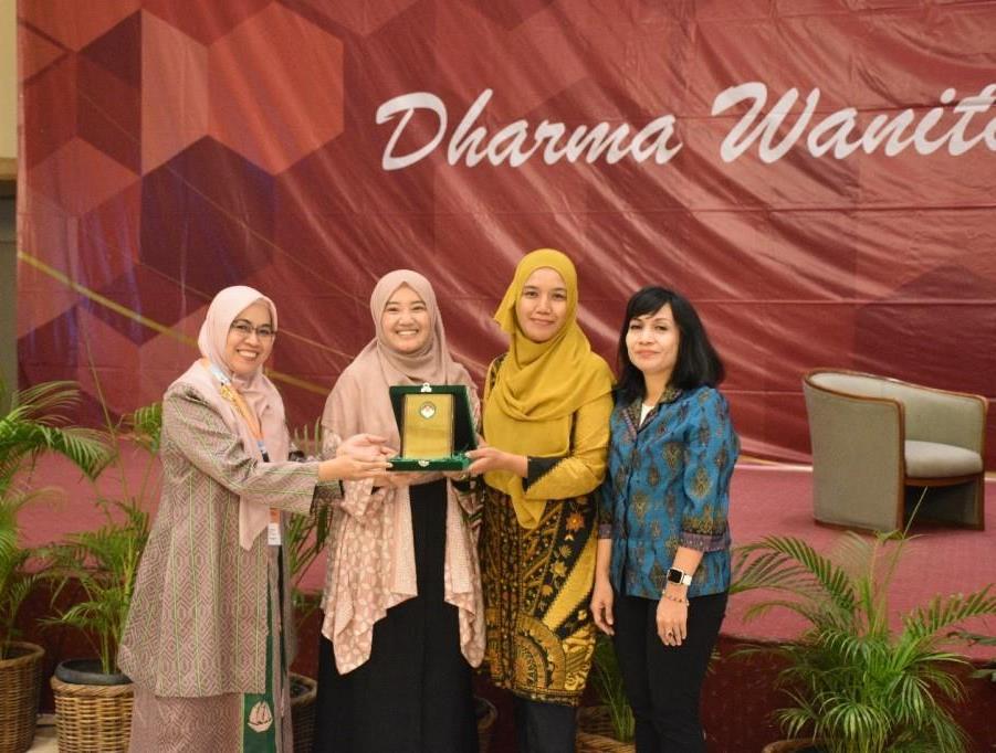 Kontribusi Dharma Wanita Persatuan Pusat untuk Mengatasi Rendahnya Literasi di Indonesia