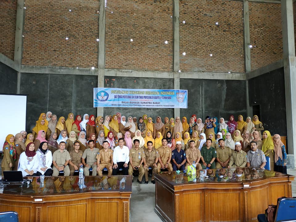 Balai Bahasa Sumatra Barat Suluh 1.200 Tenaga Profesional