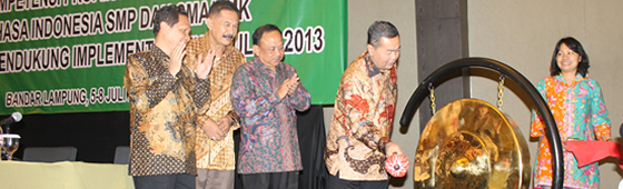 Lampung Sukses Menyelenggarakan Penguatan Kompetensi Guru Bahasa Indonesia untuk Implementasi Kurikulum 2013