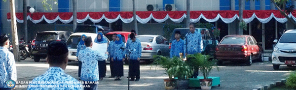 Badan Bahasa Memperingati HUT Ke-71 Republik Indonesia