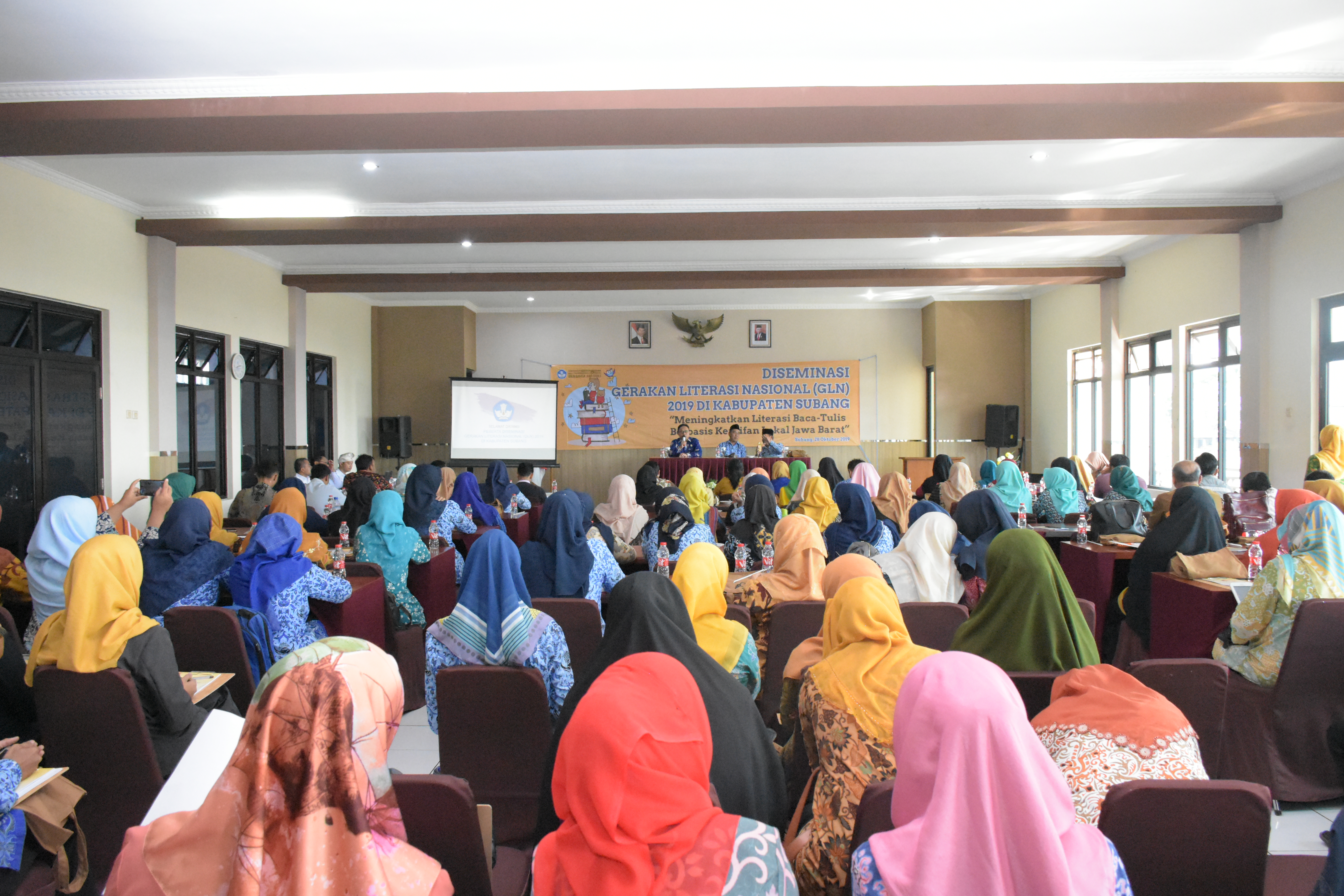 Balai Bahasa Jawa Barat Gelar Diseminasi GLN