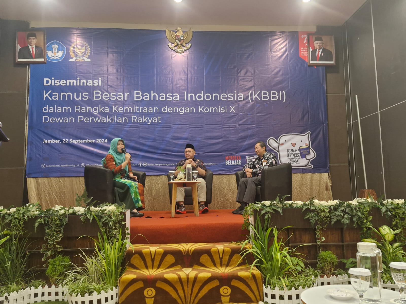 Diseminasi Kamus Besar Bahasa Indonesia dalam Rangka Kemitraan dengan Komisi X DPR RI