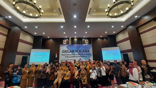 Gelar Wicara: Hasil Evaluasi Pengutamaan Bahasa Negara di Jawa Timur