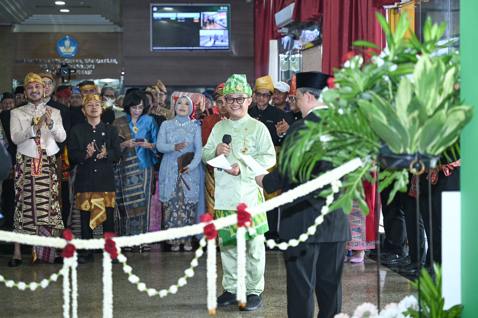 Mendikdasmen Canangkan Gerakan Bangga Mahir dan Maju dengan Bahasa Indonesia