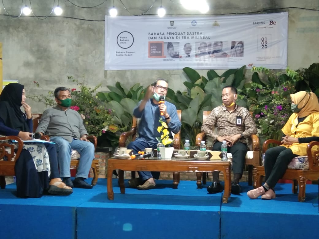 Balai Bahasa Provisi Riau Taja Kopi dan Literasi