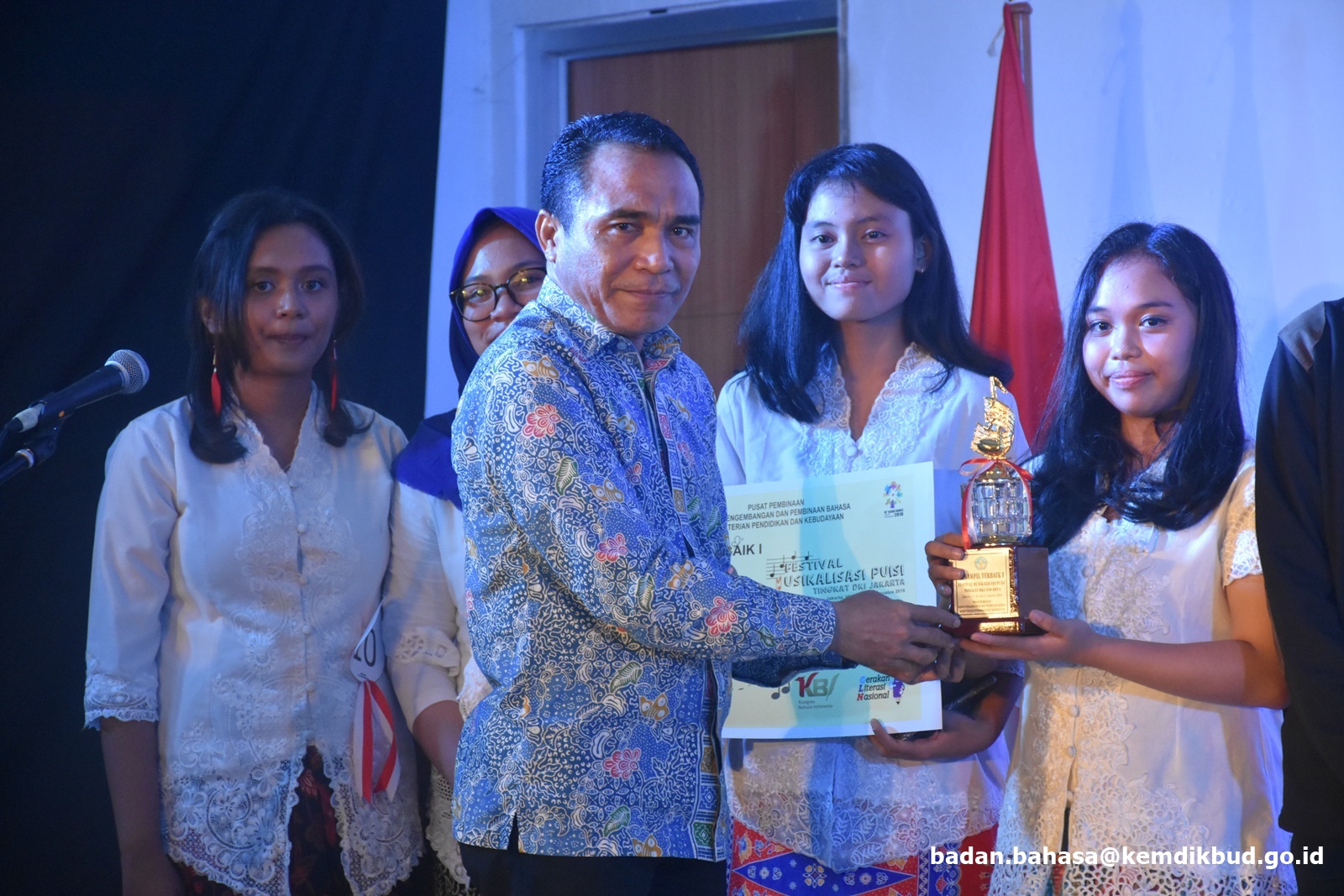 SMK Perguruan Cikini Raih Penampil Terbaik I Festival Musikalisasi Puisi Tingkat DKI Jakarta 2018