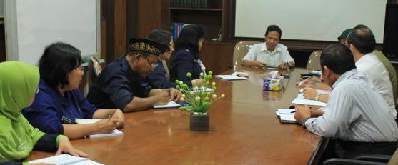 Badan Pengembangan dan Pembinaan Bahasa Menyelenggarakan Rapat Kerja Bersama SMAN 6 dan SMAN 70 Jakarta